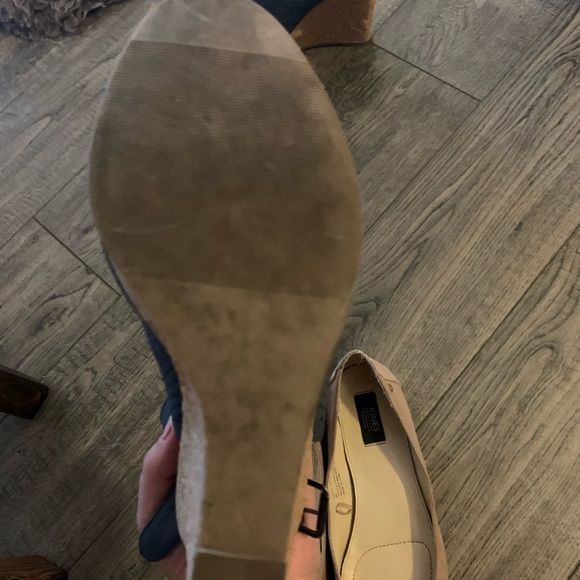 Open toe and back wedges - Picture 3 of 3